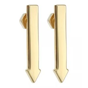MBMJ This Way Arrow Studs
